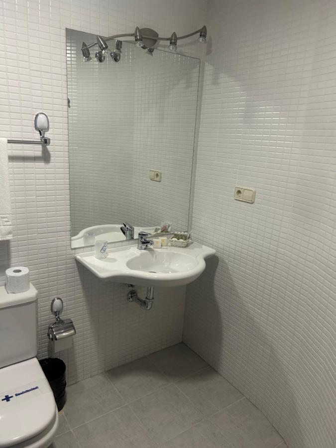 Hostal 36 Толедо Экстерьер фото